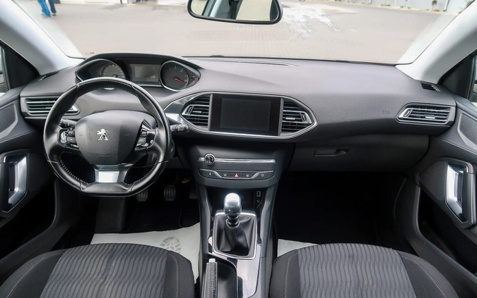 Peugeot 308 cena 37500 przebieg: 146526, rok produkcji 2016 z Środa Śląska małe 529